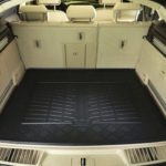 Резиновые коврики для багажника автомобиля